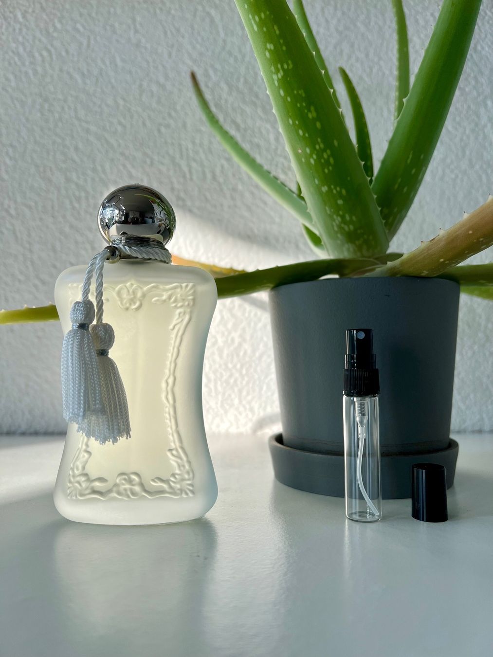 Profumi & Eau de Toilette: Parfums de Marly Valaya EdP 5ml Abfüllung – Nuovo (secondo la descrizione) da St. Gallen venduto da Marcus1996