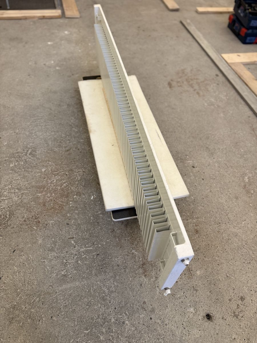Altro in Utensili da giardino: Heizkörper Radiator Heizung Weiss, Top Zustand! – Usato da Aarburg venduto da MC1014 3
