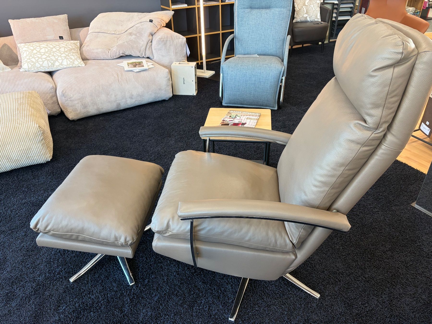 Poltrone: Relaxsessel 2-teilig Leder – Nuovo (secondo la descrizione) da Neuenegg venduto da InterieurAG 1