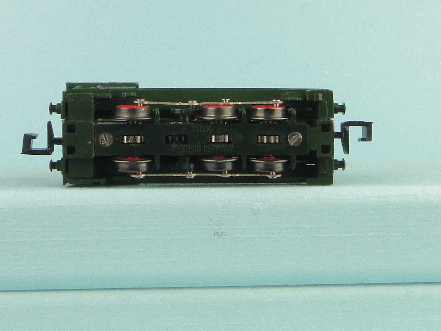 Arnold Modellini di ferrovie: Minitrix V 36 DB  Diesellokomotive – Usato da Bülach venduto da Albitrain 3
