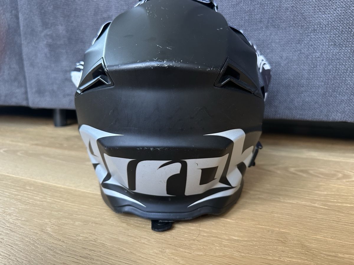 Airoh Helme & Visiere: Crosshelm Airoh mit Brille – Gebraucht aus Flumenthal von pandaa1 4