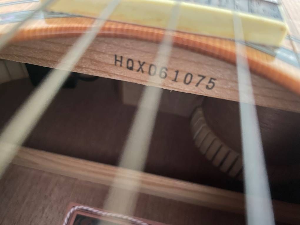 Instruments de musique: Yamaha Gitarre – D'occasion à Bern par nzurbruegg 4