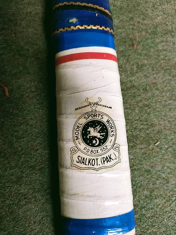 Sonstige Zubehör: Feldhockey Stock und Ball – Gebraucht aus Flüelen von Siro3 4