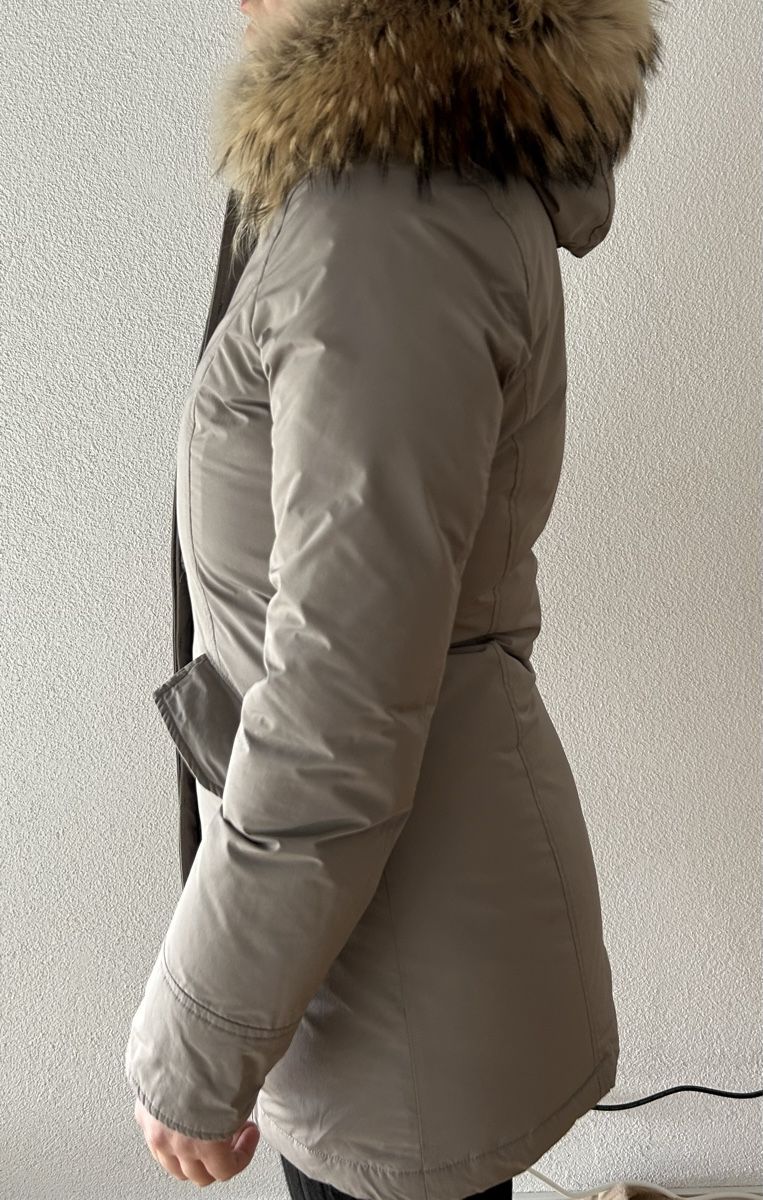 Woolrich Giacche: Woolrich Winterjacke Damen – Usato da Hunzenschwil venduto da elm_mb67 1