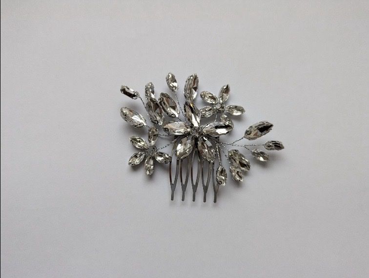 Accessori per capelli: Peigne à cheveux pour coiffure mariage – Usato da Bussigny venduto da Pauline.dbs