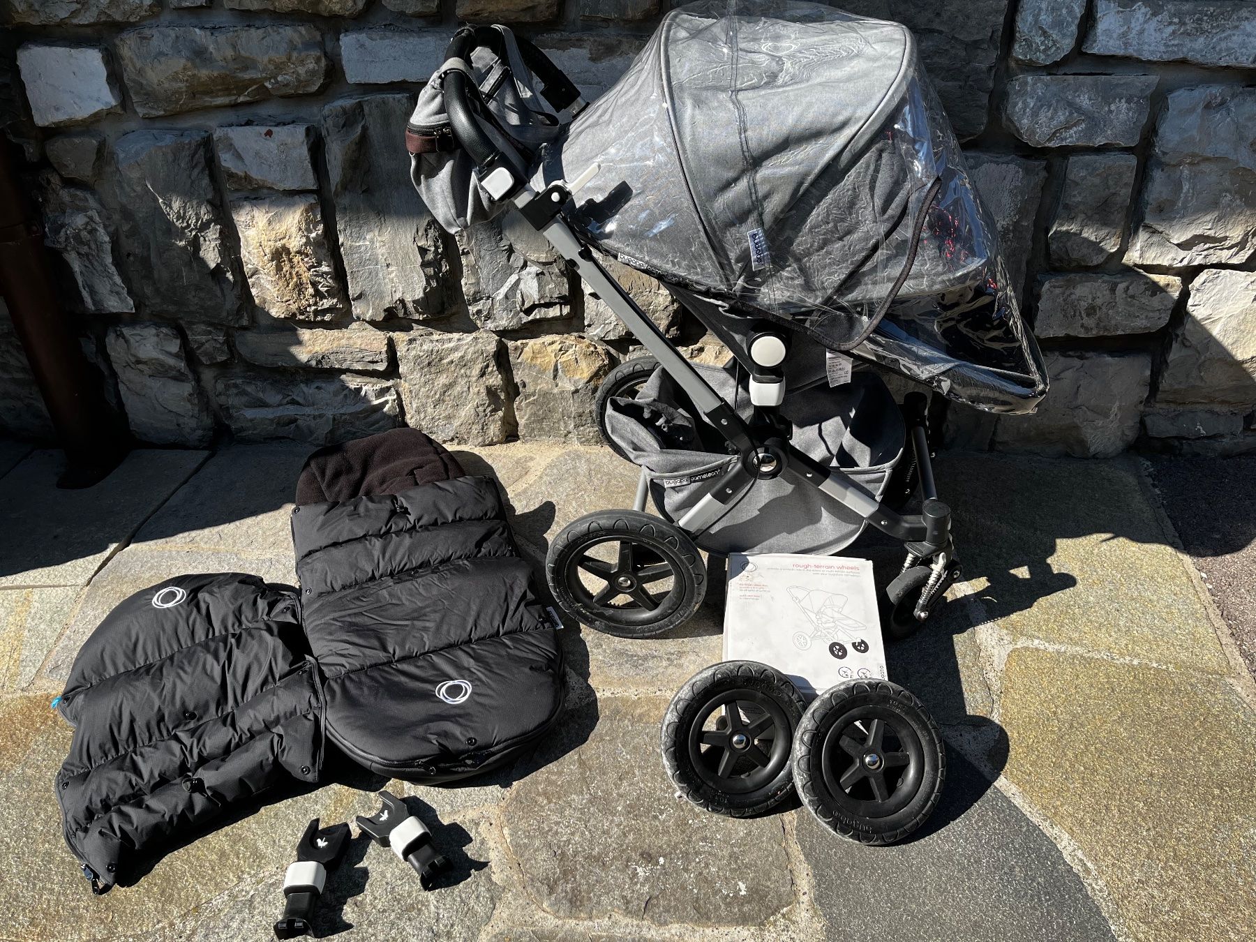 Bugaboo Carrozzine: Bugaboo, pack hiver, chancelière, roues offroad! – Usato da Pully venduto da ode_7fjn 1