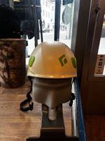 Kletterhelm Black Diamond weiss Gr. 48-57 cm Ladenvp. 129.--