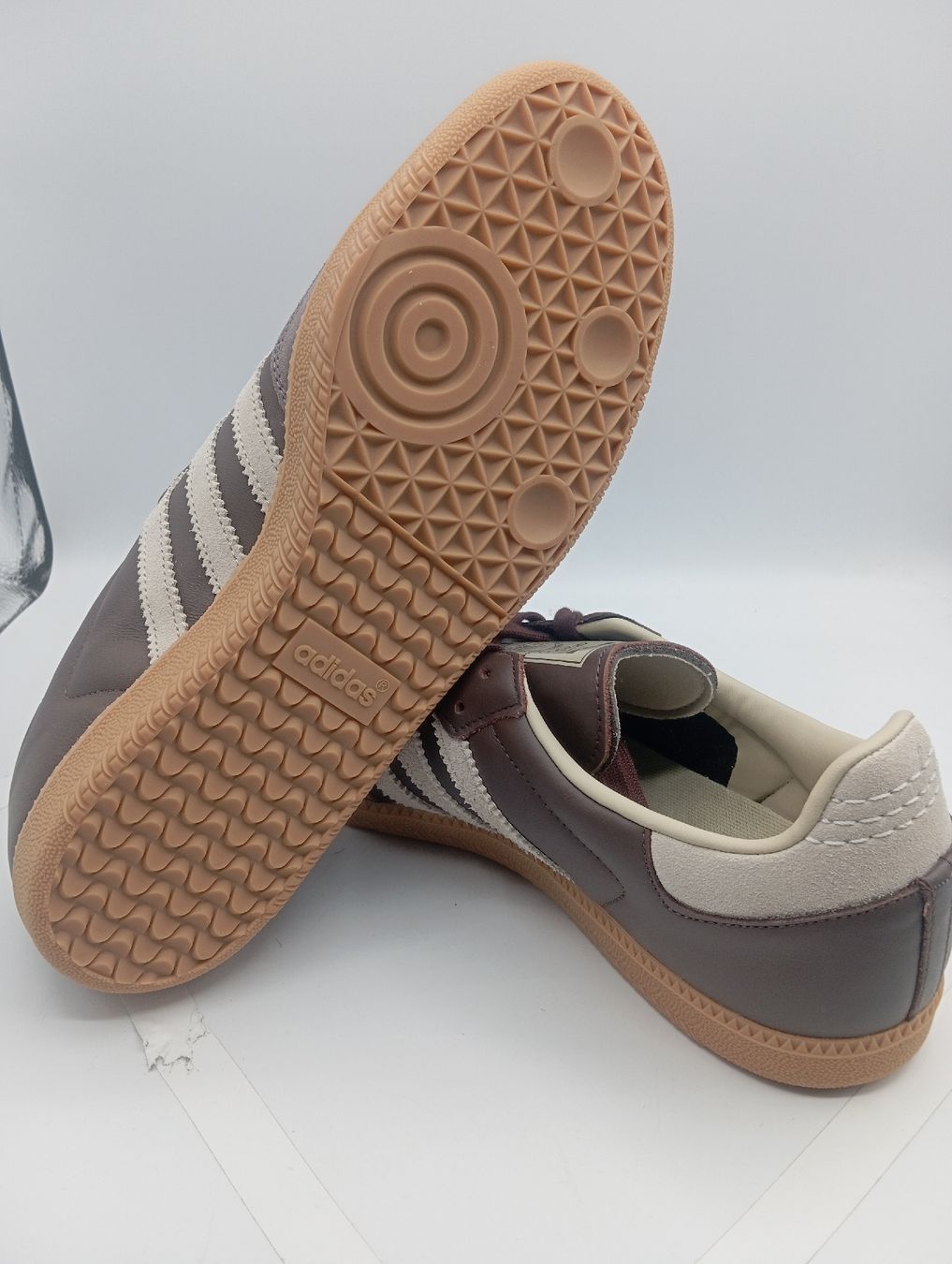 Adidas Scarpe da uomo: Adidas Samba (EU46) – Nuovo e nell'imballaggio originale da Schaffhausen venduto da outlez 6