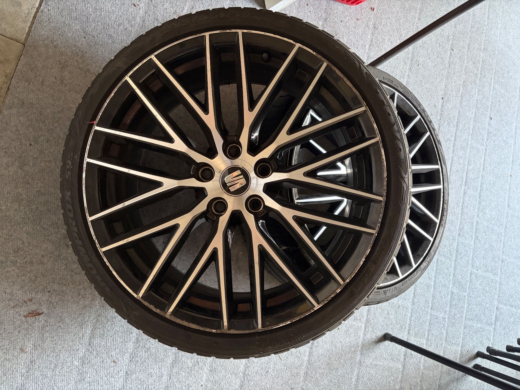 Seat Pneumatici & Ruote complete: SEAT Leon Cupra 5F Originalfelgen – Usato da Lotzwil venduto da YaMey35