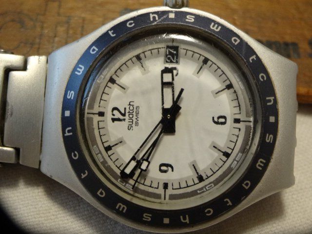 S-WATCH HERREN UHR,QUARTZ.SWISS MADE.DATE.LÄÜFT 10