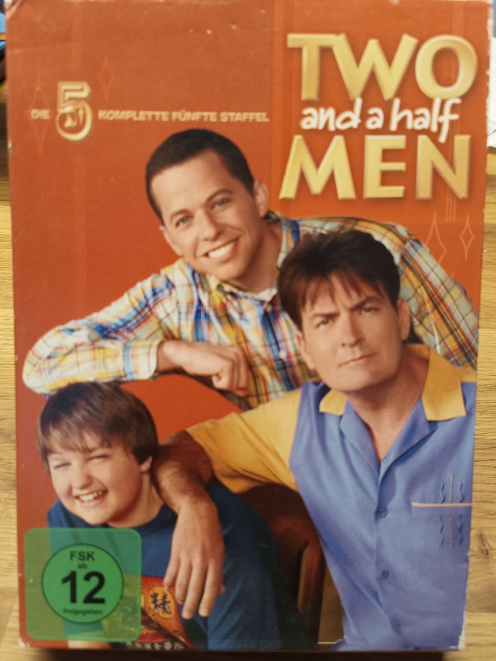 Tutti i DVDs: DVD "Two and a half Man" – Usato da Wünnewil venduto da Susuki125gt