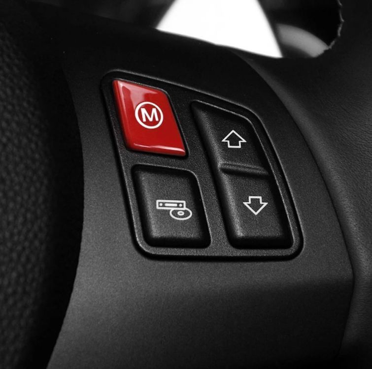 BMW Toutes les pièces auto: BMW Start Knopf E60 E70 E71 E81 E83 E84 E87 E89 E90 E91 E92 – Neuf avec emballage d'origine à Balsthal par D.K.Autoteile11 8