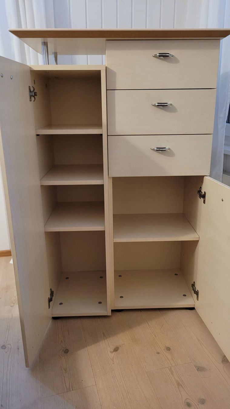 Pfister Cassettiere: Kommode / Schrank – Usato da Rafz venduto da Stone323 2