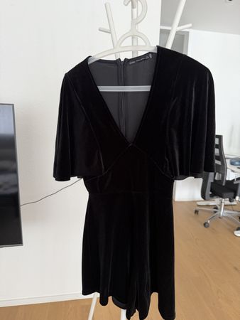 Black Velvet Playsuit Romper | Size S | Party Season Vibe ✨
