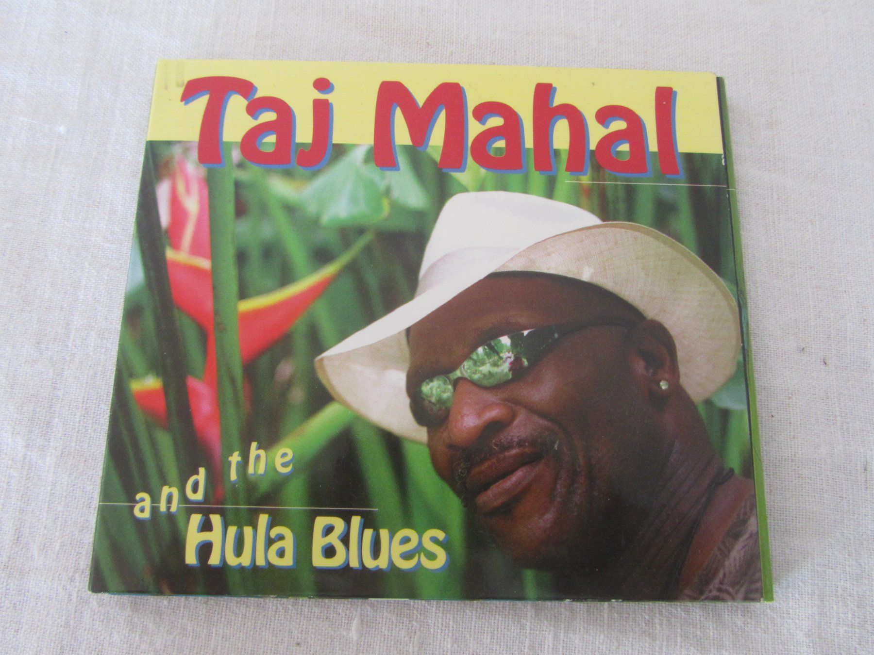 CD: TAJ MAHAL & the HULA BLUES – Usato da Seengen venduto da mikelele
