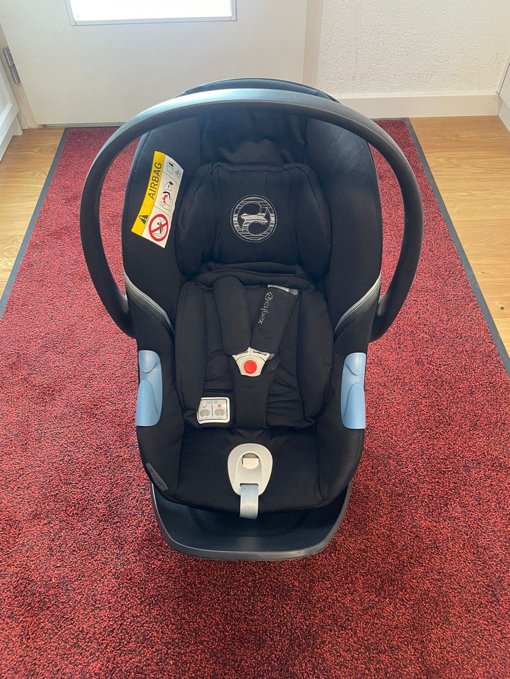 Cybex Seggiolini per auto: Cybex Aton M Babyautositz – Usato da Merishausen venduto da Dust-Finder