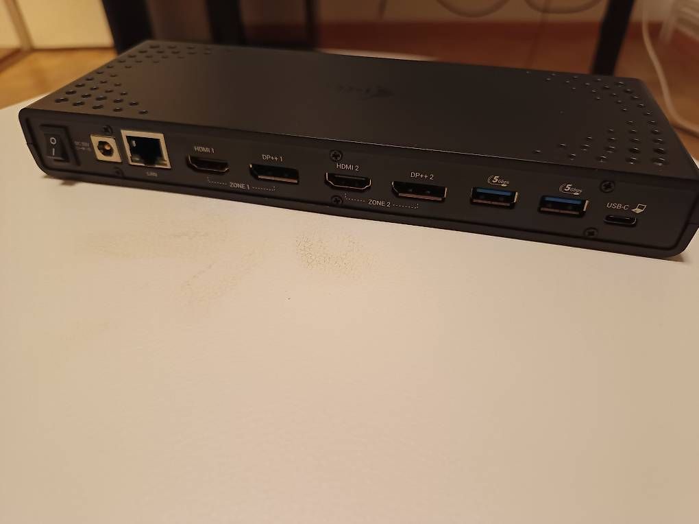 Docking station: i-tec Dockingstation USB-C, 12 Ports – D'occasion à Olten par Slaven_Todorovic 3