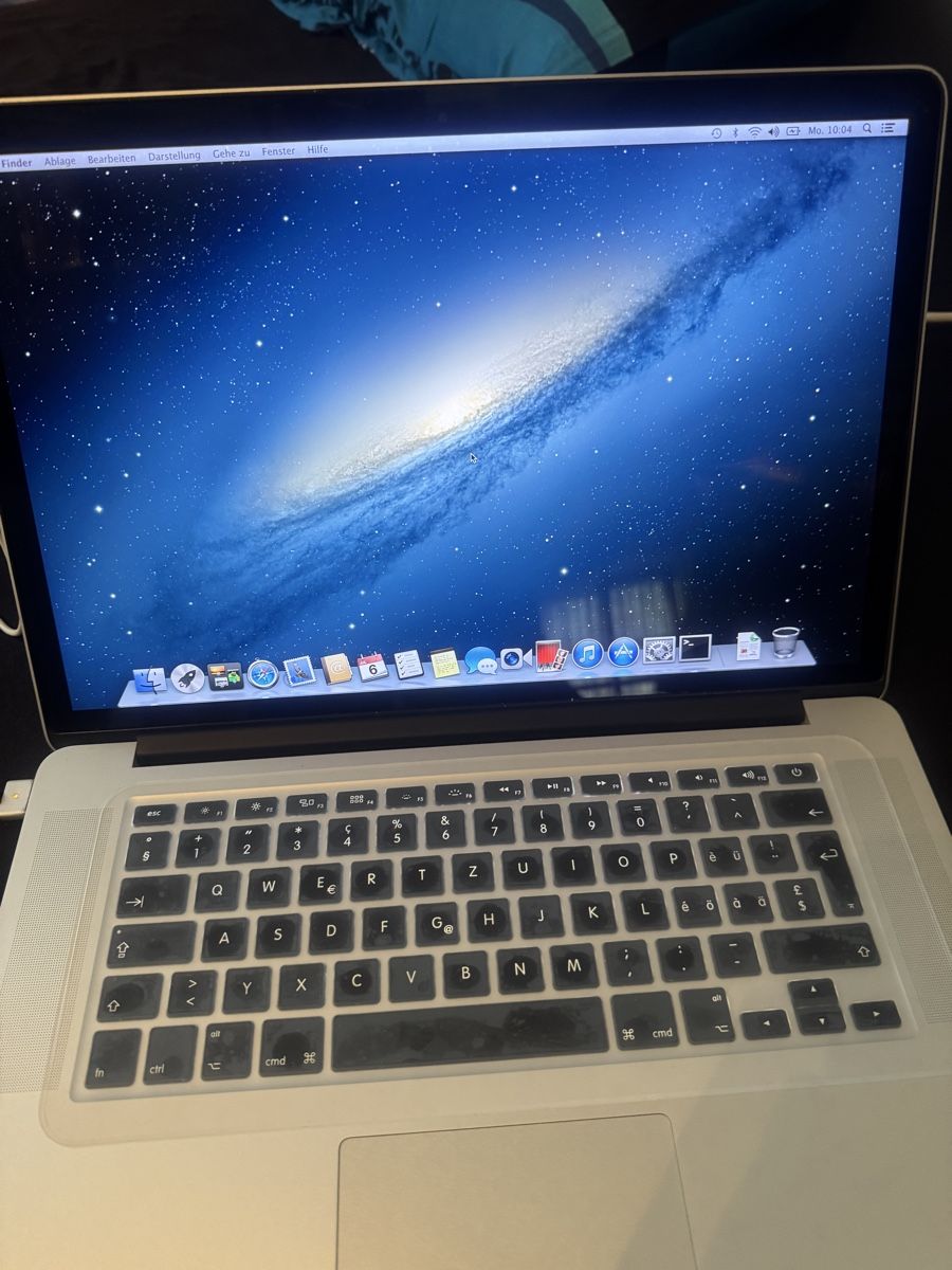 Apple Notebook: MacBook Pro 15“ – Usato da Rhäzüns venduto da Babalona