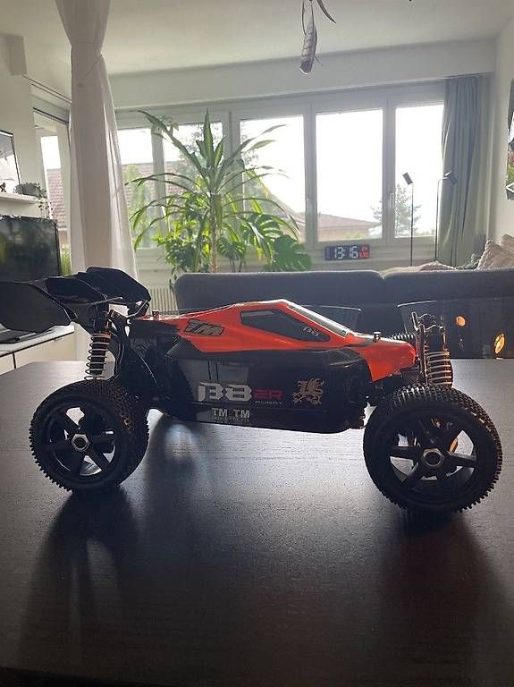 Team Magic Modellismo RC: RC-CAR BUGGY: Team Magic B8ER 4WD 1/8 Buggy Version SP!! 6S – Nuovo (secondo la descrizione) da Rüti ZH venduto da amei1966 1