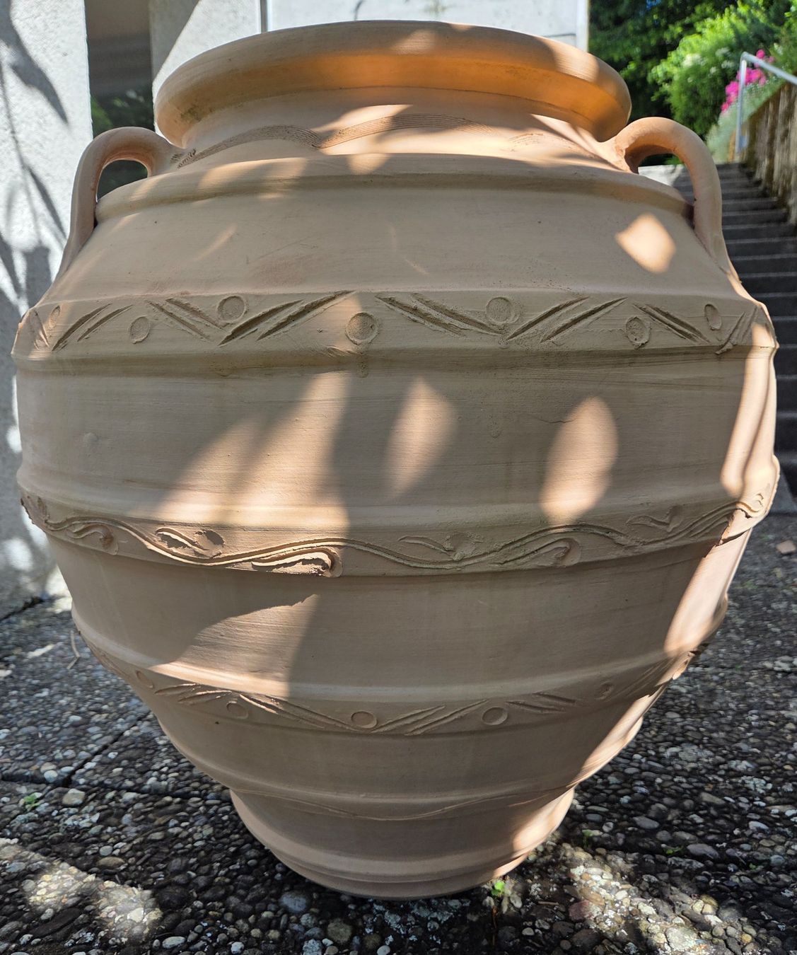 Vasi per fiori: Grosser Terrakotta Blumentopf  / Pflanztopf – Usato da Brugg AG venduto da Ispep 4