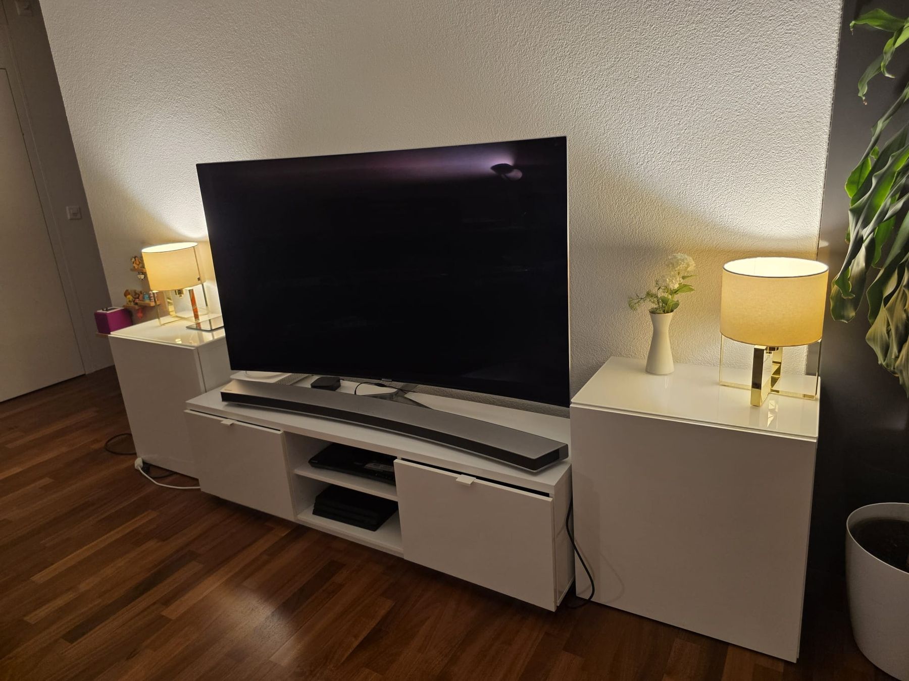 Ikea TV Möbel: TV Möbel mit viel Stauraum – Gebraucht aus Wallisellen von roo_9w5j