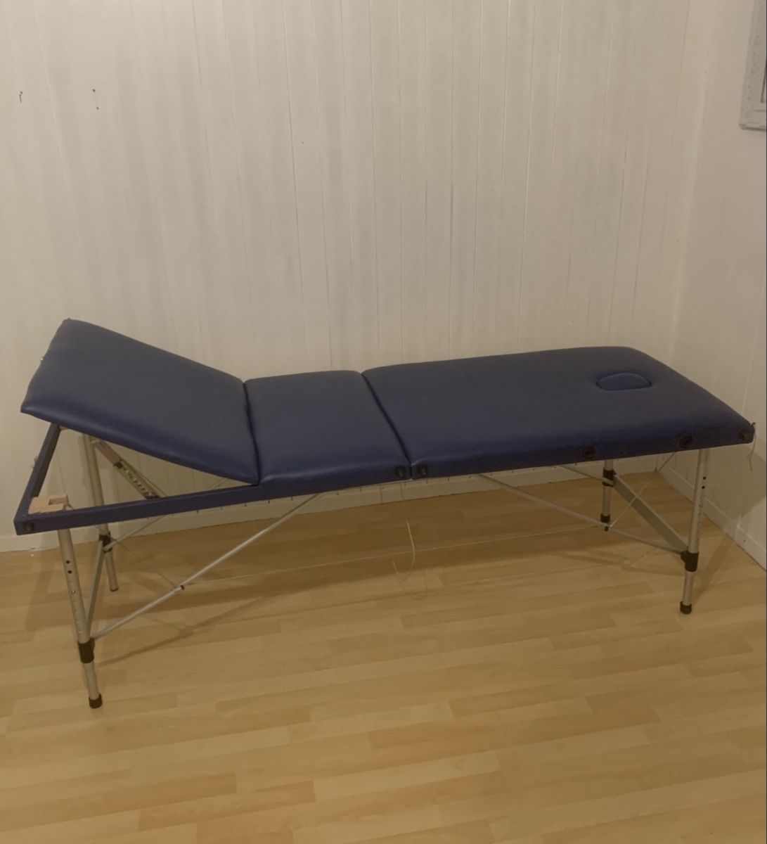 Liegen & Liegestühle: Massageliege faltbar – Gebraucht aus Chur von Silvan_Heiz