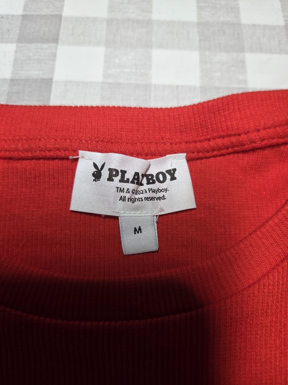 Top: Playboy rouge, Taille M, neuf – Nuovo (secondo la descrizione) da Riddes venduto da mim_qs5p 1