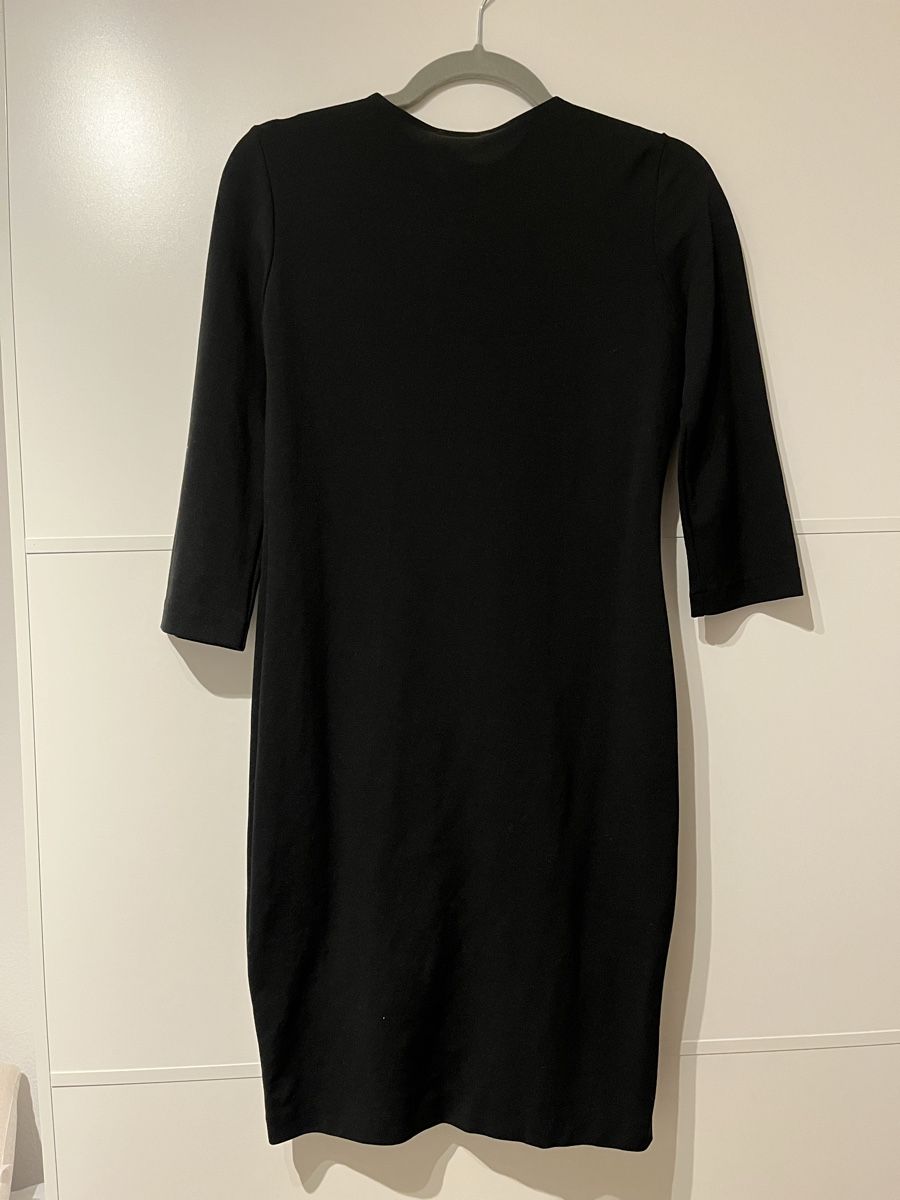 Massimo Dutti Kleider: Massimo Dutti Schwarzes Kleid - Neuwertig – Neu (gemäss Beschreibung) aus Zug von Se_wb5d 1