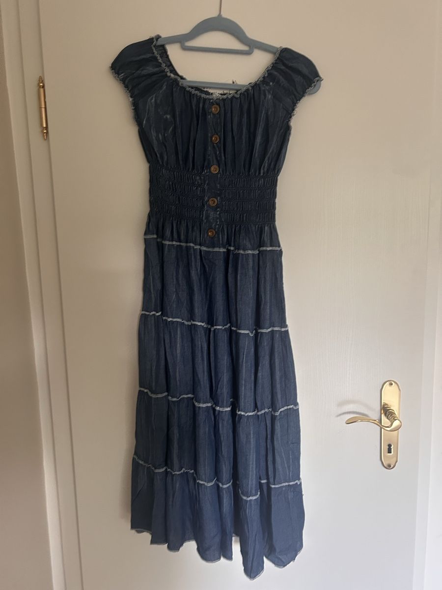 Robes: Kleid Jeansoptik Grösse S/M fabrikneu – Neuf avec emballage d'origine à adliswil par nene00 1