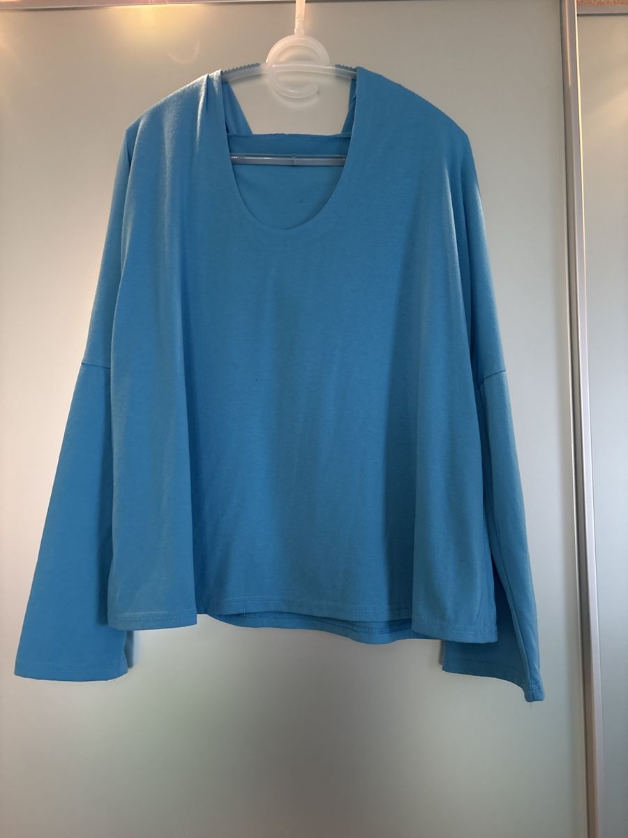 T-shirt: Blauer Hoodie Kapuzenpullover Totenkopf Gr. L Modestern – Nuovo (secondo la descrizione) da Hendschiken venduto da Uraniali 2