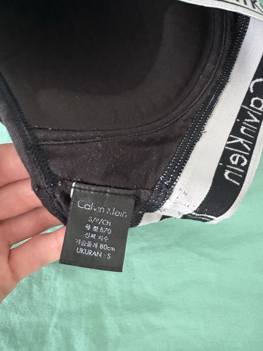 Calvin Klein Altra biancheria intima: Calvin Klein Bra  – Usato da Zürich venduto da nin_8h72 2