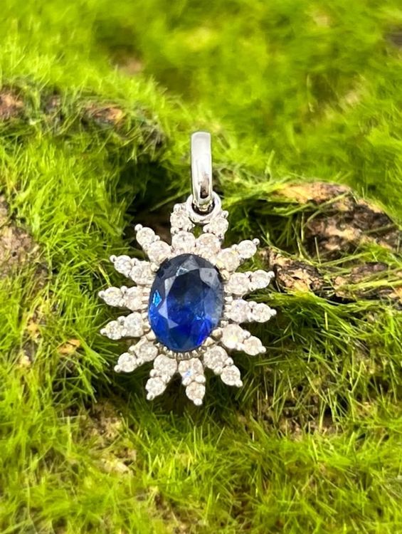 Pendentif Or Blanc 9k Saphir 5 Pierres 588810 main image 0