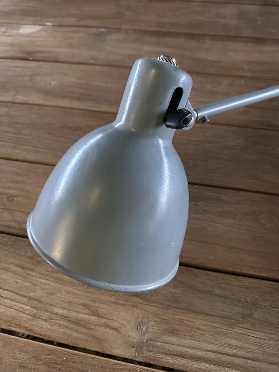 Bag Turgi Lampade: Hellgraue BAG Turgi Lampe 1930er – Usato da Starrkirch-Wil venduto da charlywatson 3