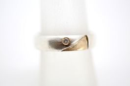 Silberring mit Gold und Brillant