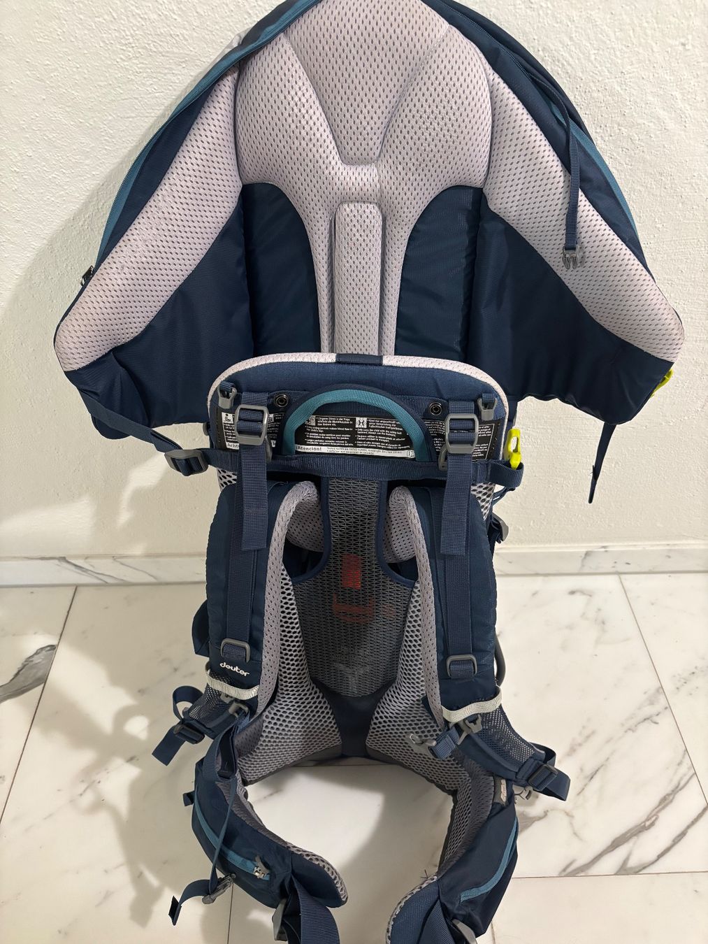 Deuter Marsupi portabebè: Kid Comfort Pro mit Sonnendach – Usato da Männedorf venduto da karlito80 2