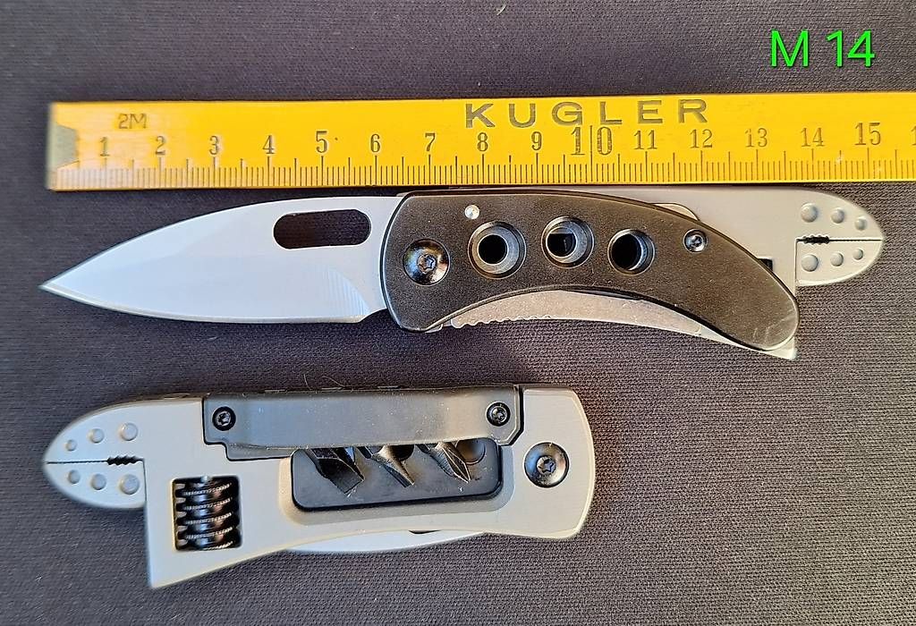Taschenmesser: Couteau multifonctions  – Neu und originalverpackt aus Genève von rod_6fwb 4