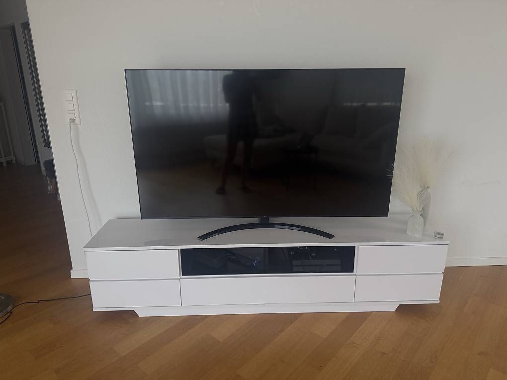 TV Möbel: Sideboard TV Möbel – Gebraucht aus Wil SG von unikat