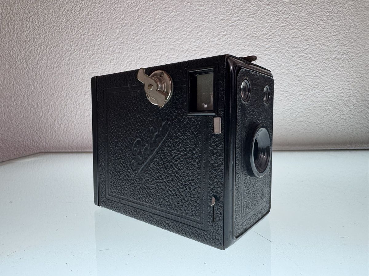 Fotocamera: Rollbox Camera – Usato da Zürich venduto da mat_rw96