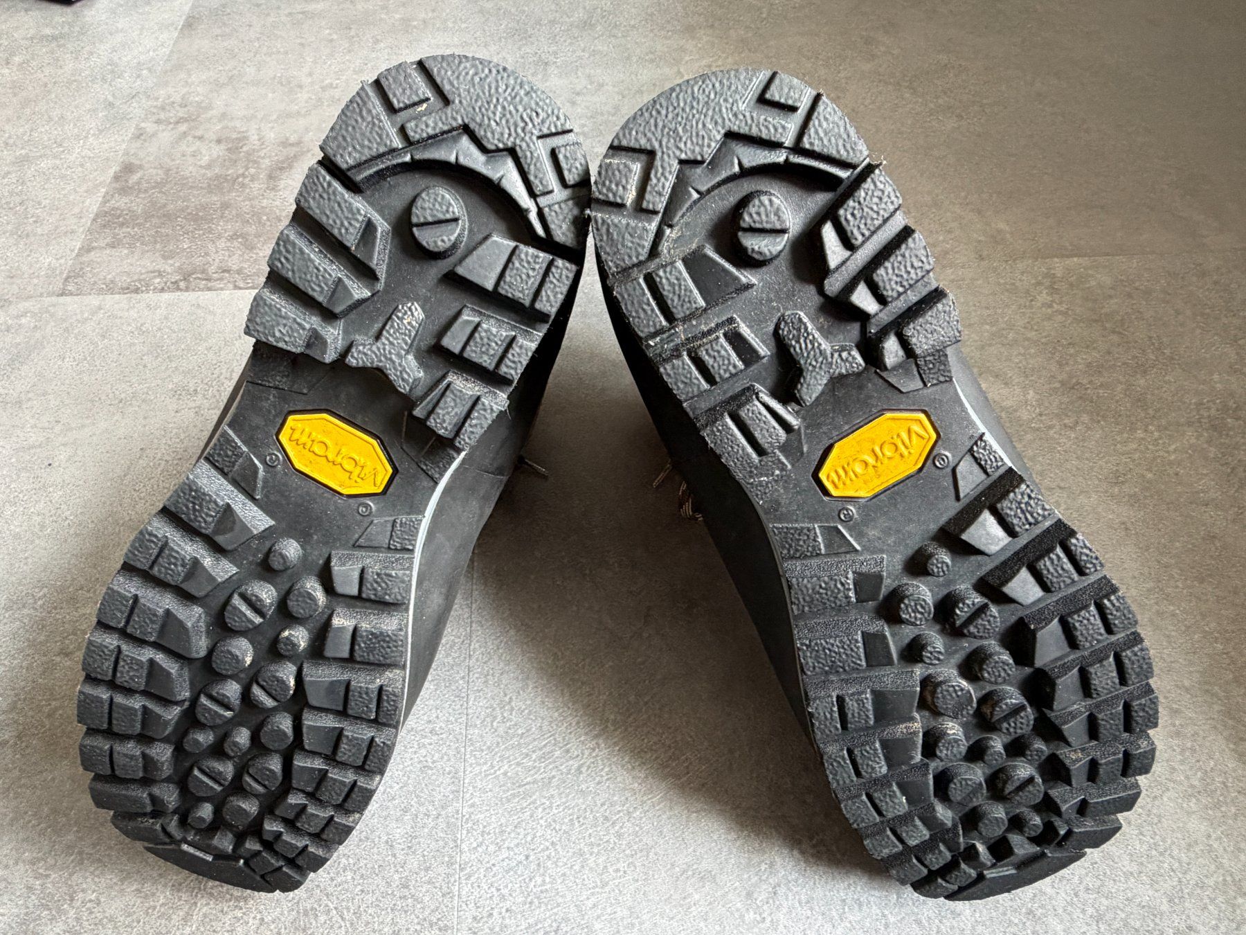 Meindl Scarpe da uomo: Meindl Himalaya MFS braun Gr. 44,5 – Nuovo (secondo la descrizione) da Balm b. Messen venduto da Brackenruf 3