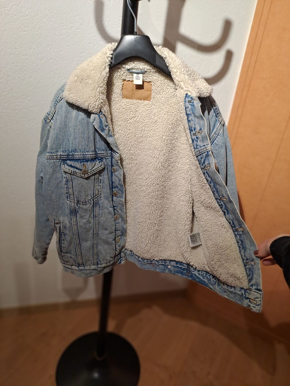 Giacche: Veste en jean doublée chaude – Usato da Valeyres-sous-Montagny venduto da Romy. 4