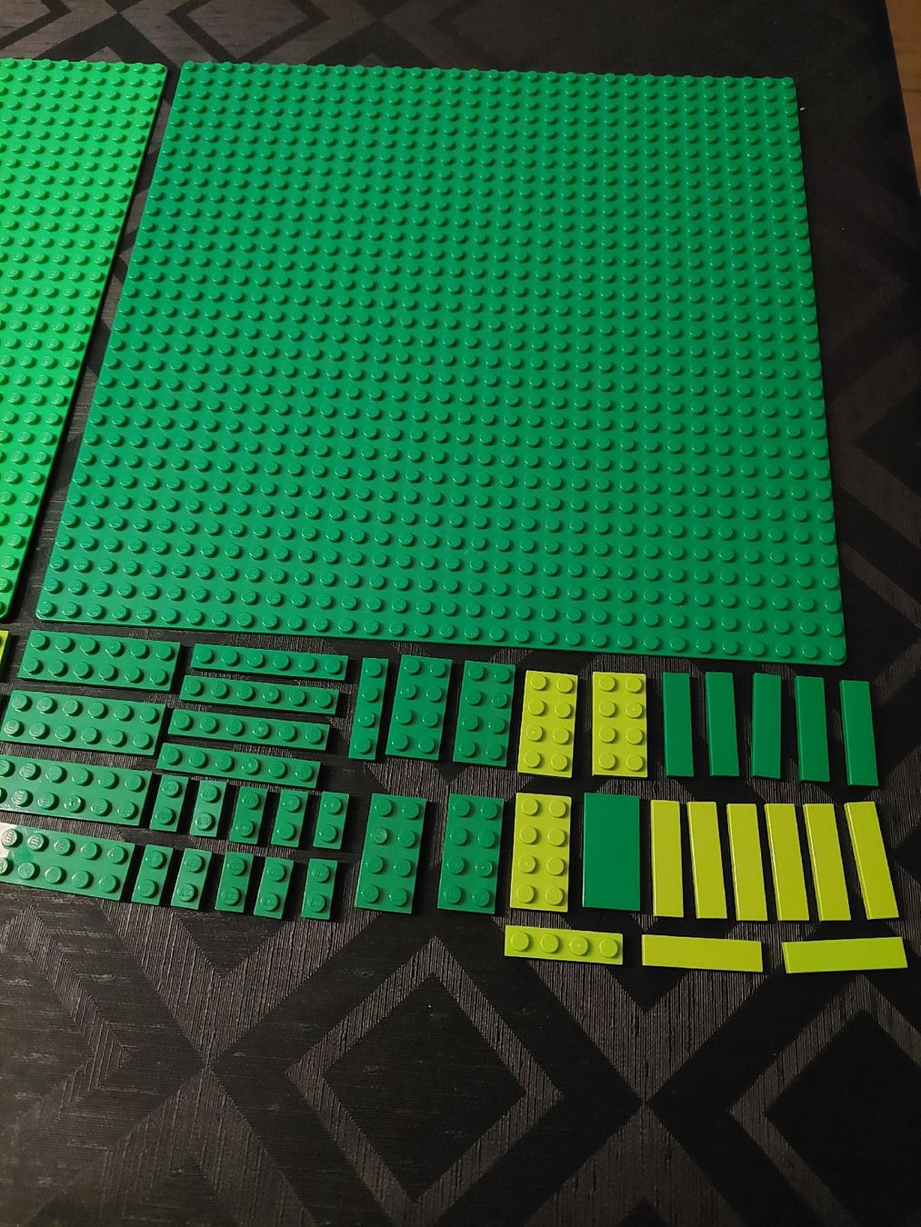 Lego Giocattoli: Div Lego Platten  in grün – Usato da Zetzwil venduto da sti_x9xf 2