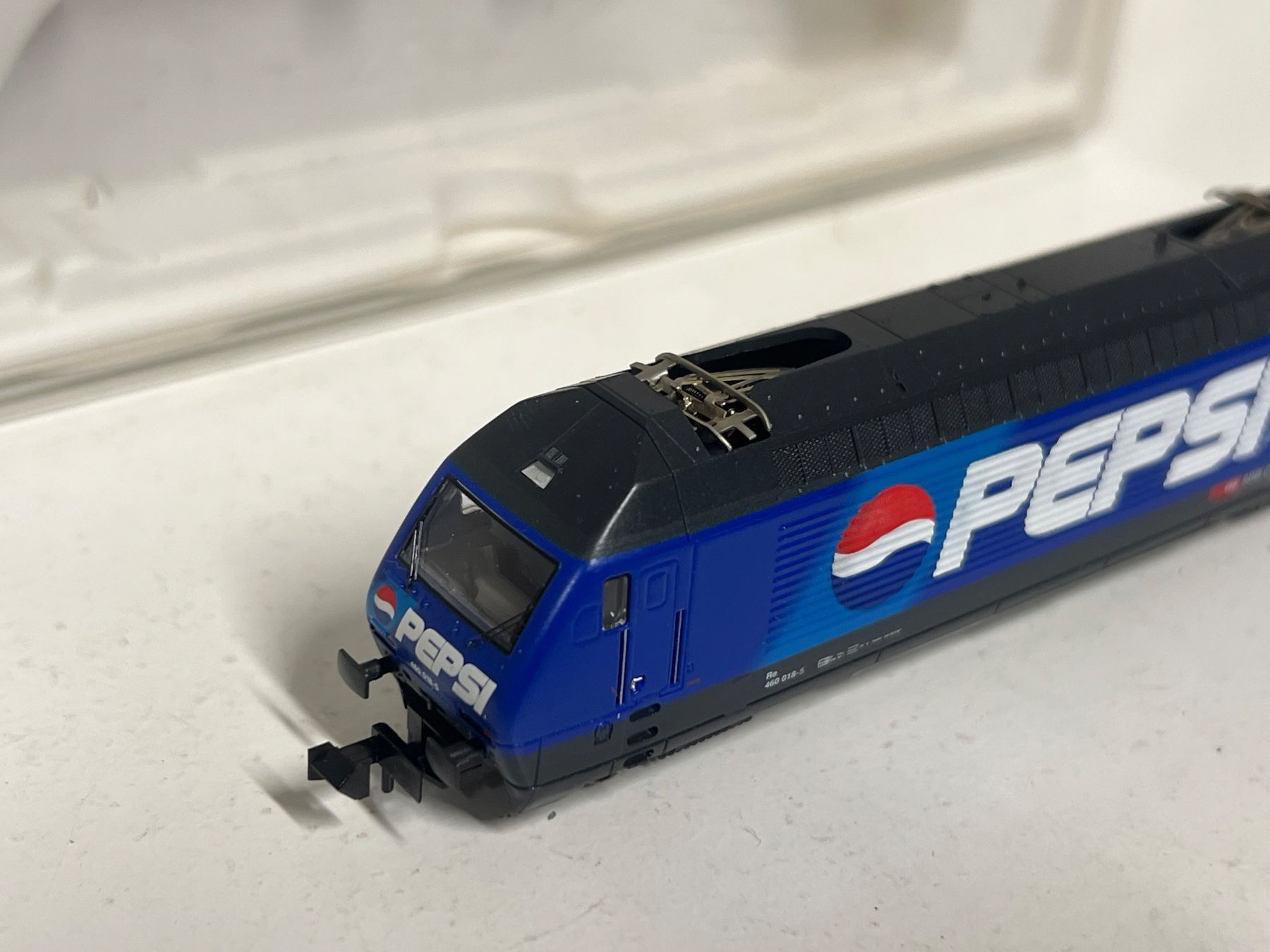 Trix Modellini di ferrovie: Minitrix SBB CFF FFS Lokomotive 460, Pepsi Design Digital – Usato da Geroldswil venduto da TopTrain54 2