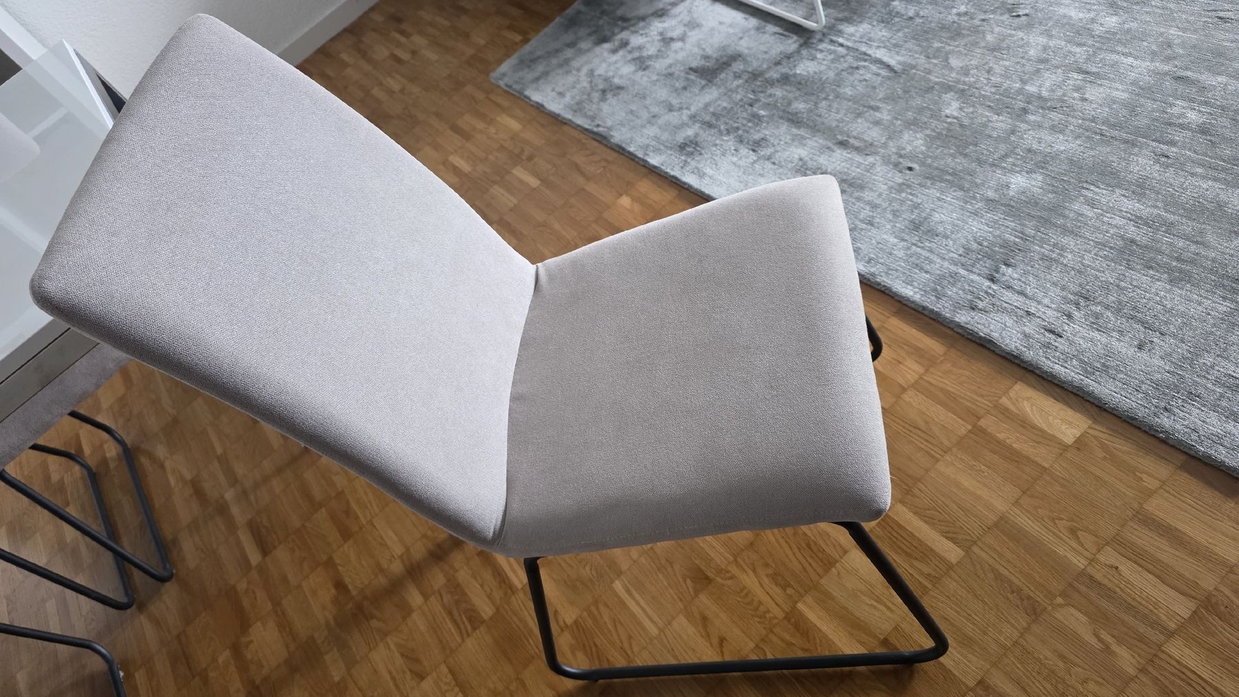Set di tavolo e panche: Tisch und 4 Stühle – Usato da Schindellegi venduto da Aijar 1