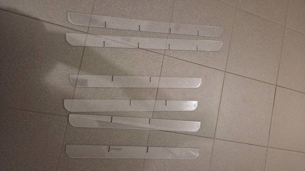 Armadi: 2x IKEA PAX 15er Abtrenner – Usato da Therwil venduto da Catsathome 1