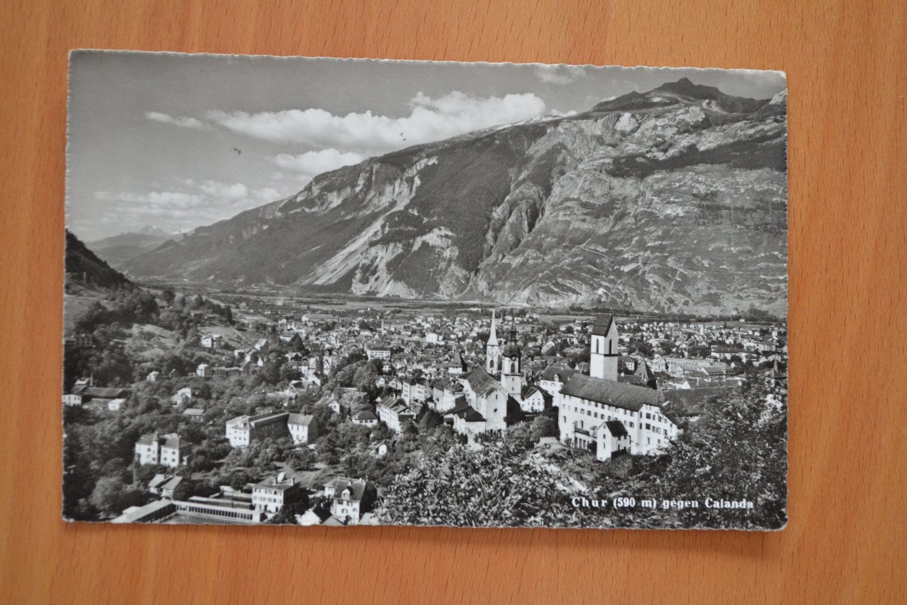 Cartoline postali: AK Chur gegen Calanda GR – Usato da Beinwil am See venduto da kajak55