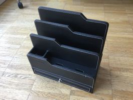 Ladestation / Electronic Desk Charging Organizer