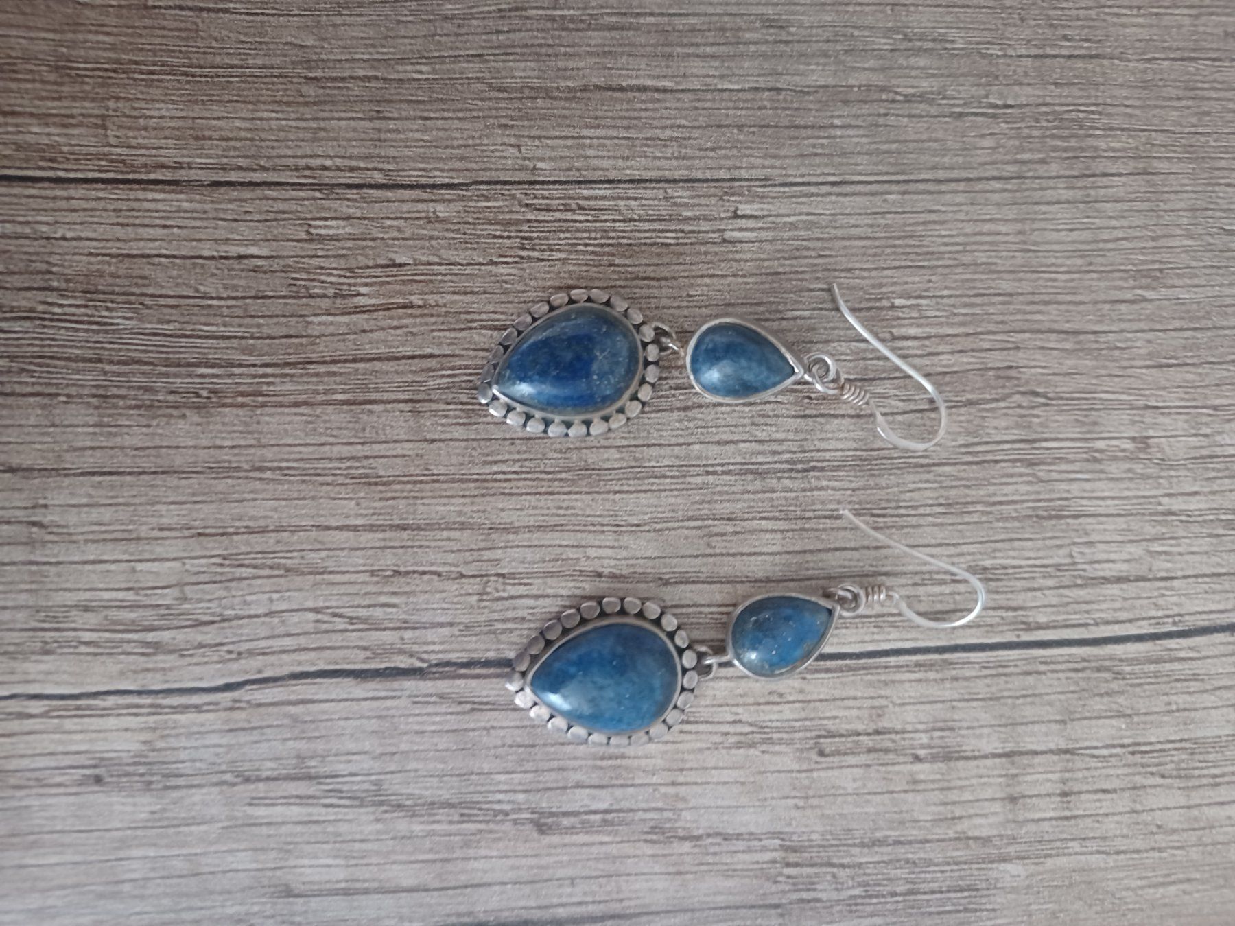 Ohrringe & -stecker: Ohrringe Silber mit Edelstein (Lapislazuli) – Gebraucht aus Ascona von ele_m7qw