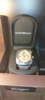 Montre Emporio Armani bracelet cuir état comme neuf