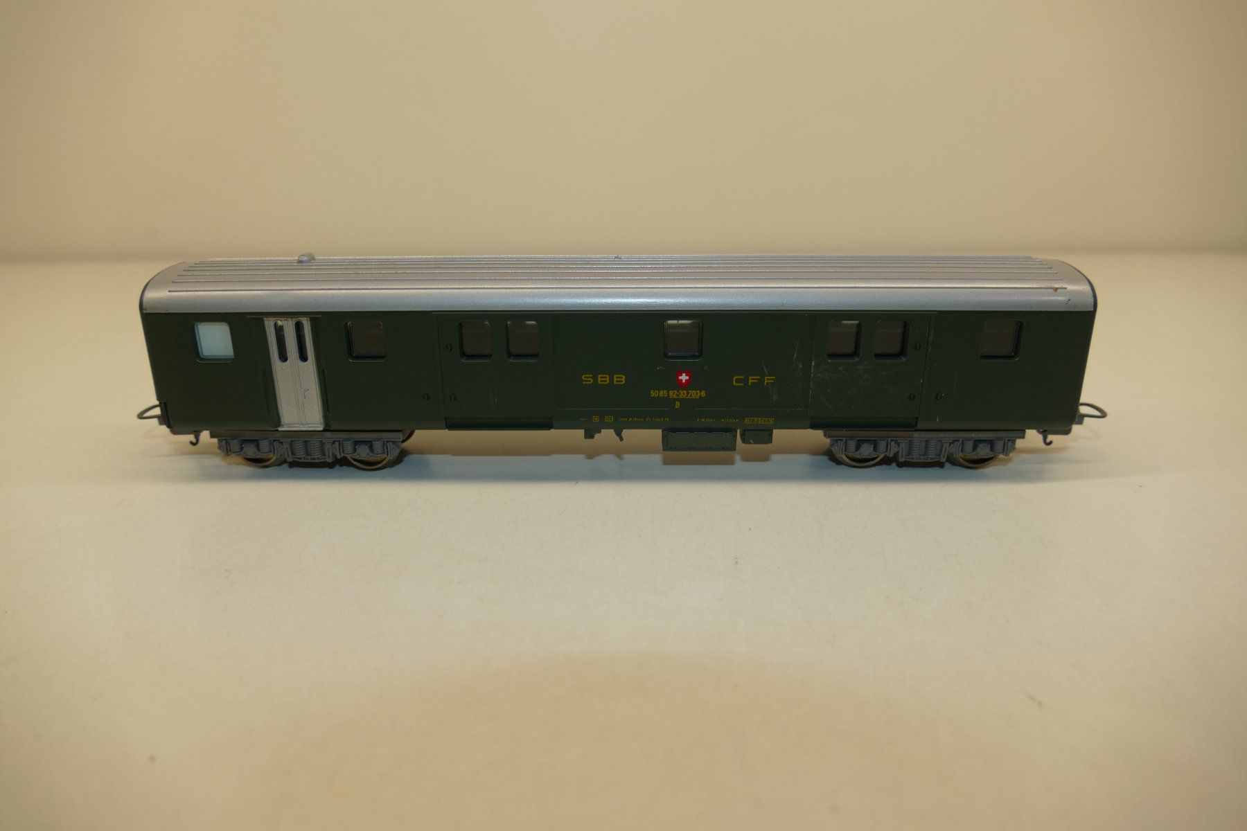 Lima Modellini di ferrovie: Lima H0: SBB Gepäckwagen Typ D – Usato da Niederhasli venduto da rail-duerst 1