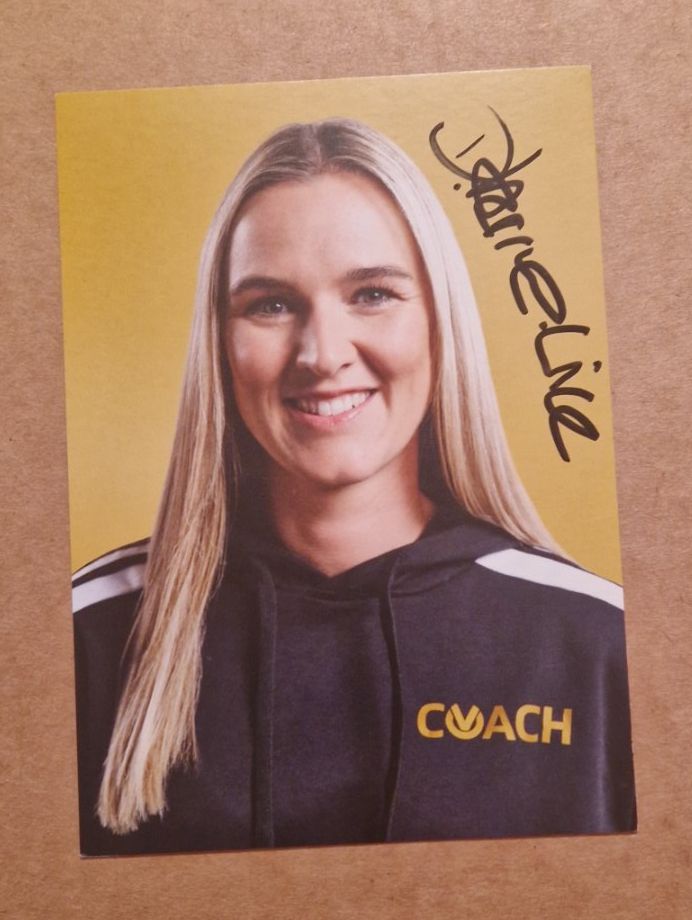 Autografi: Denise Herrmann Wick - handsigniert – Usato da Menziken venduto da Autogramme